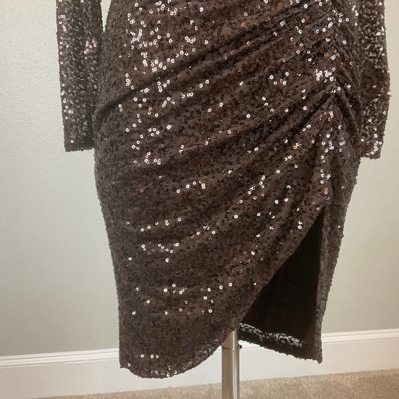 Betsy & Adam Long Sleeve Sequined Mini Sheath Party Cocktail Dress Brown Size 6 - Picture 9 of 13